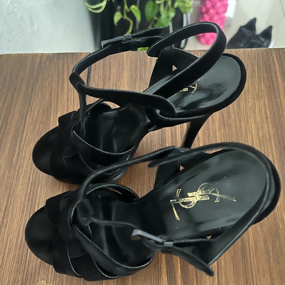 YSL SAINT LAURENT BLACK VELVET 105 TRIBUTE PLATFORM SANDALS SIZE 37.5/7.5 - Picture 9 of 16